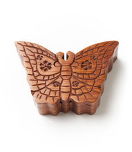 Load image into Gallery viewer, Butterfly Puzzle Box - Matr Boomie
