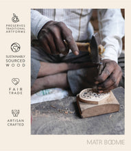 Load image into Gallery viewer, 5 Dice Box Set - Wood
