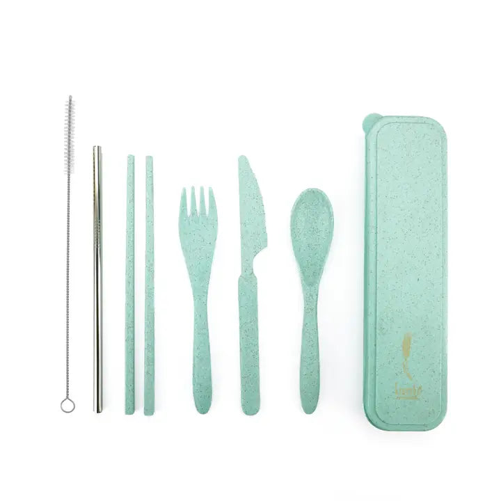 On-the-go wheat straw utensil set