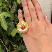 Load image into Gallery viewer, Globe Rings - Kids
