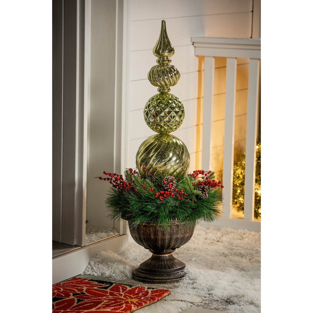 Gold Finial LED Ornament w/Wreath in Urn