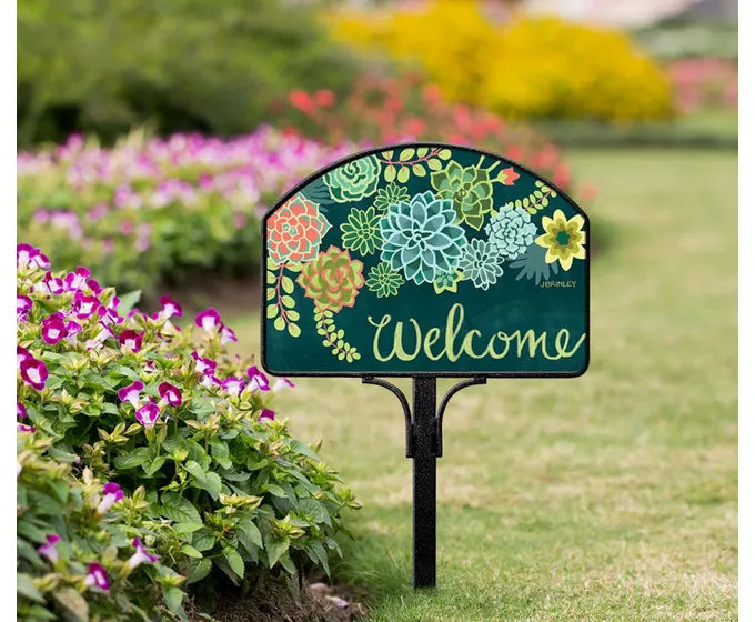DeSign Magnetic Yard Signs