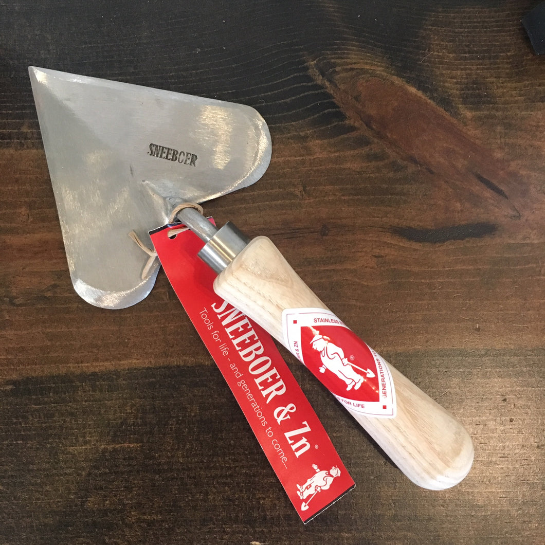 sneeboer garden trowel Sneeboer & Zn Heart-Shaped Trowel – Little Red Wagon Native Nursery